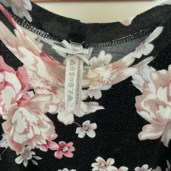 Cute floral dress - Picture 3 of 3